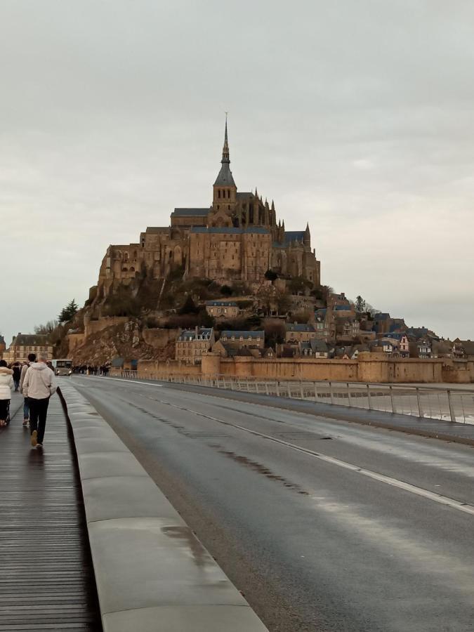 Gite Le Coquillage, 50M De La Mer Saint-Germain-sur-Ay Eksteriør bilde